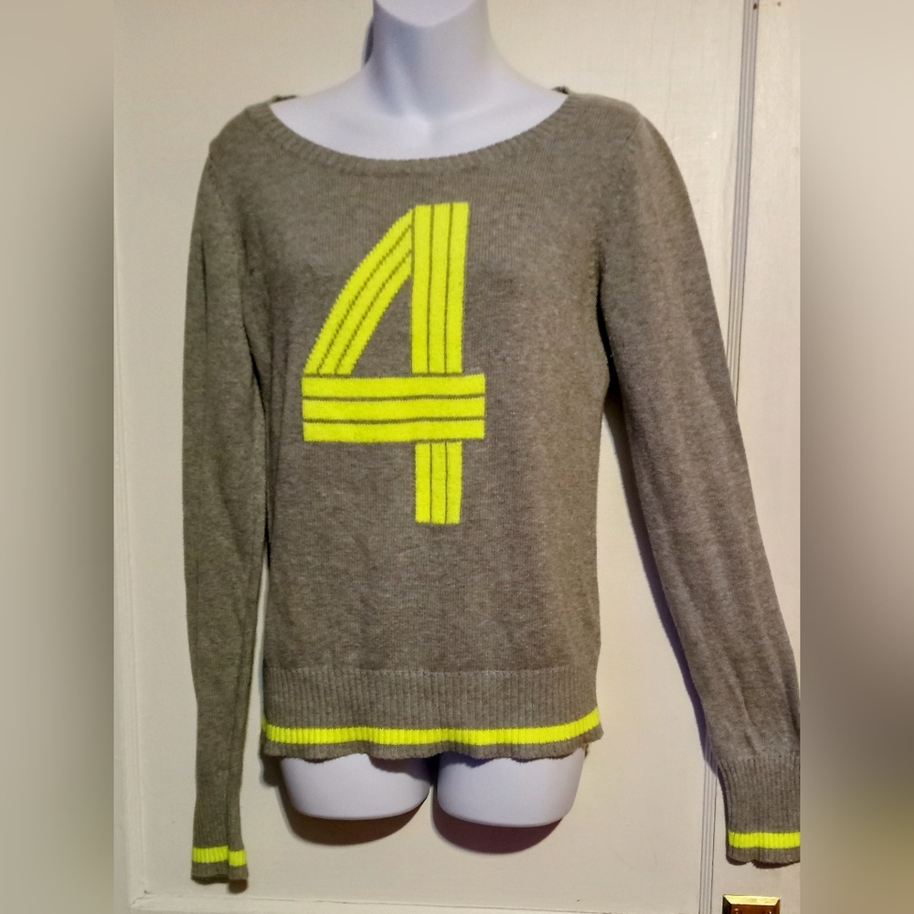 ARIZONA JEAN CO. LADIES GRAY AND NEON YELLOW NOVELTY Sz M